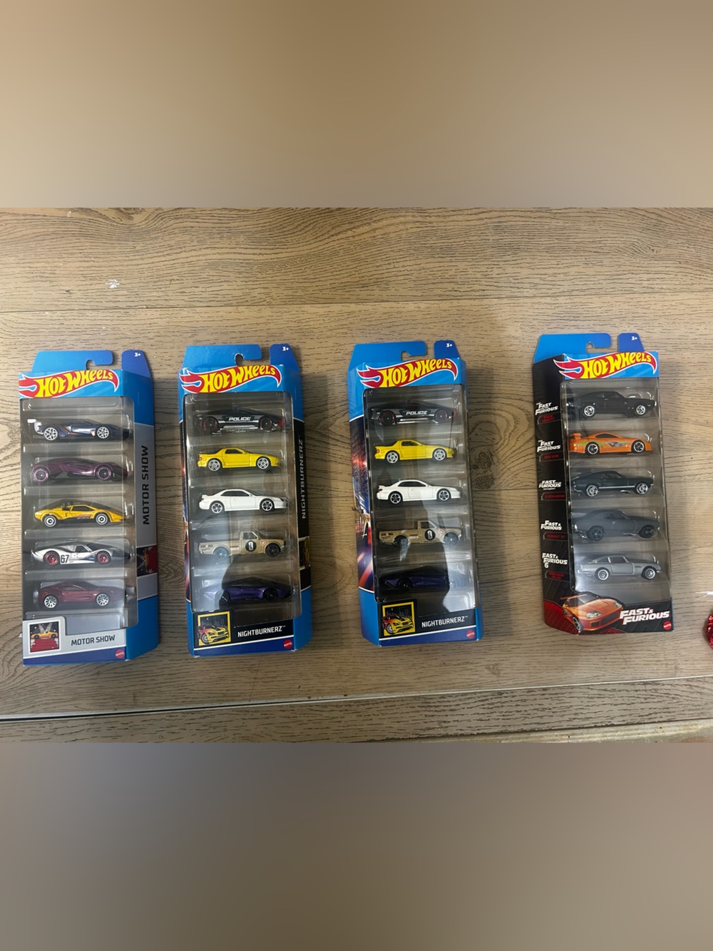 Hot Wheel’s 4-pack Lot